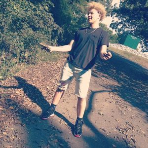 Meet your Posher, Robert