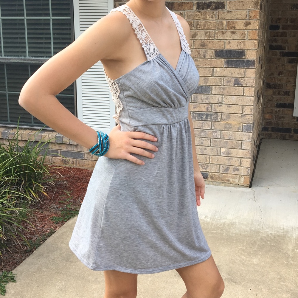 ✨Charming Charlie sleeveless dress