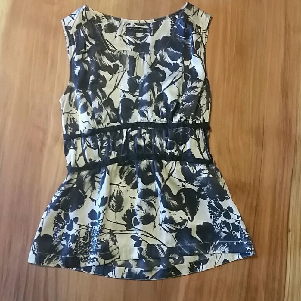 The Limited Silk Sleeveless Blouse