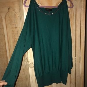 Lane bryant cropped out shoulder sweater Lane bryant cropped out shoulder sweater