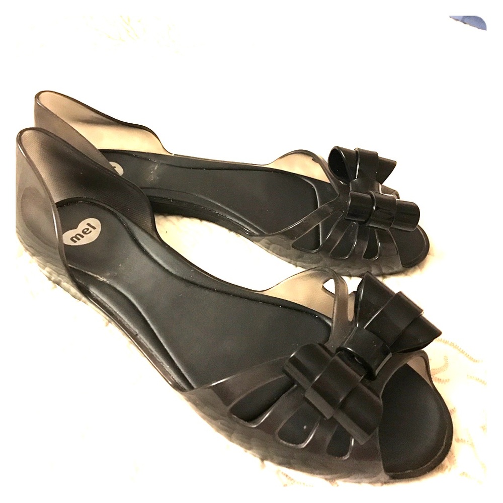Mel sandals