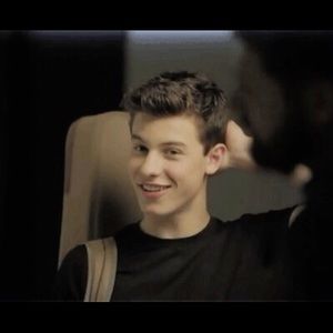 Meet your Posher, Himesha