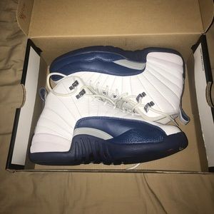 Air Jordan 12 Retro BG