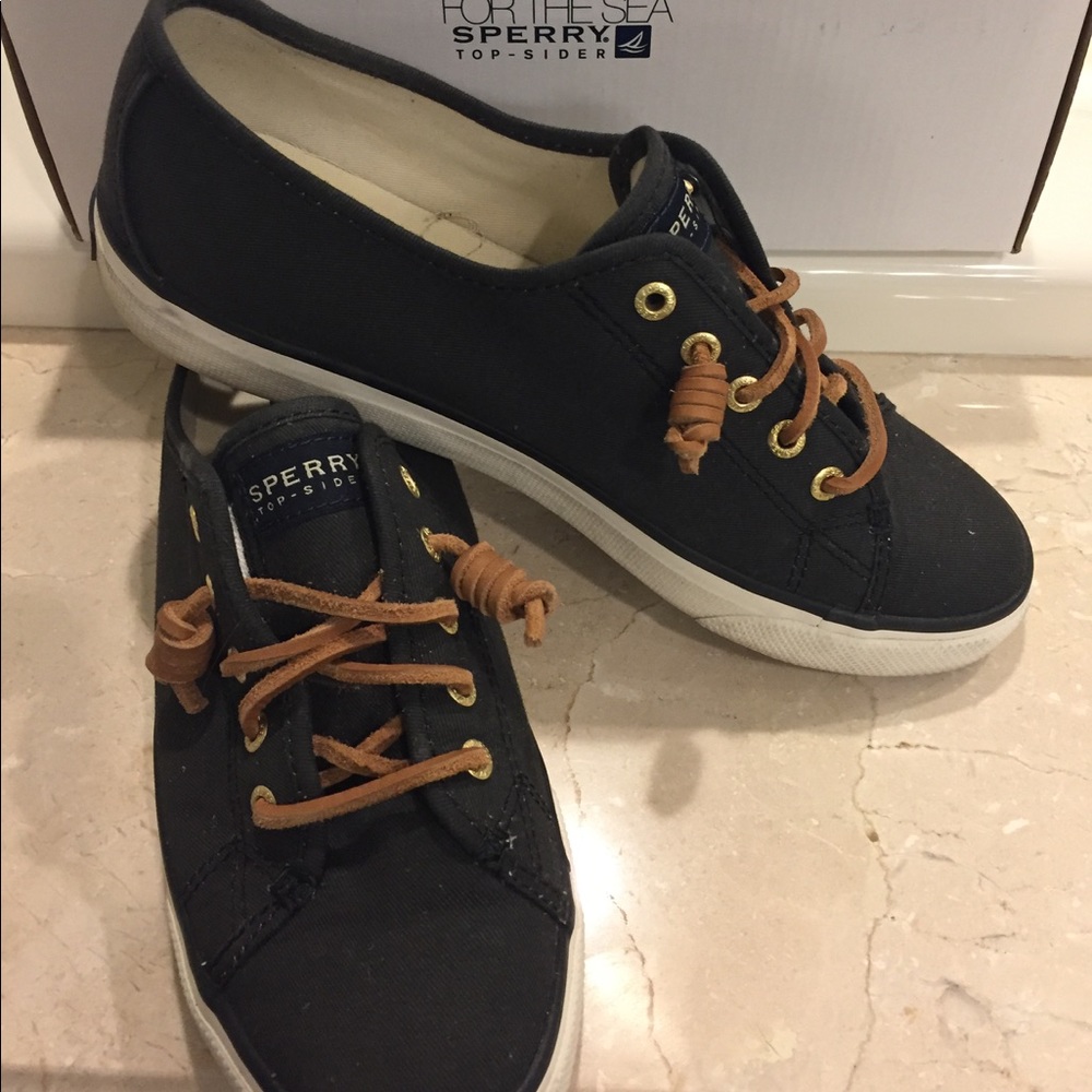 Sperry Topsider Seacoast Black Sneakers Size 8