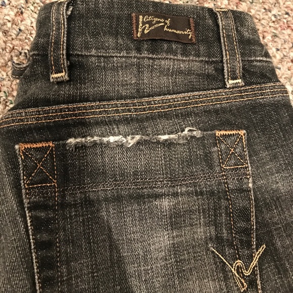 Distressed Citizens of Humanity jeans - Picture 5 of 8