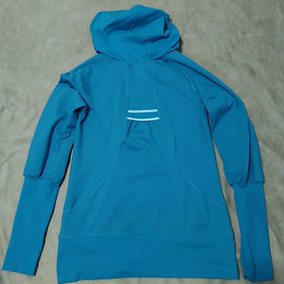 Adidas Hooded ZipUp Jacket - Picture 7 of 8