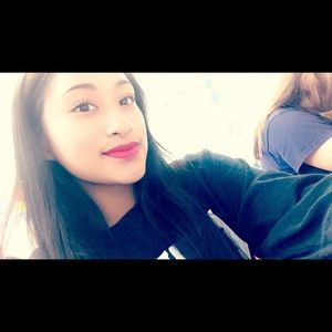 Meet your Posher, Arely