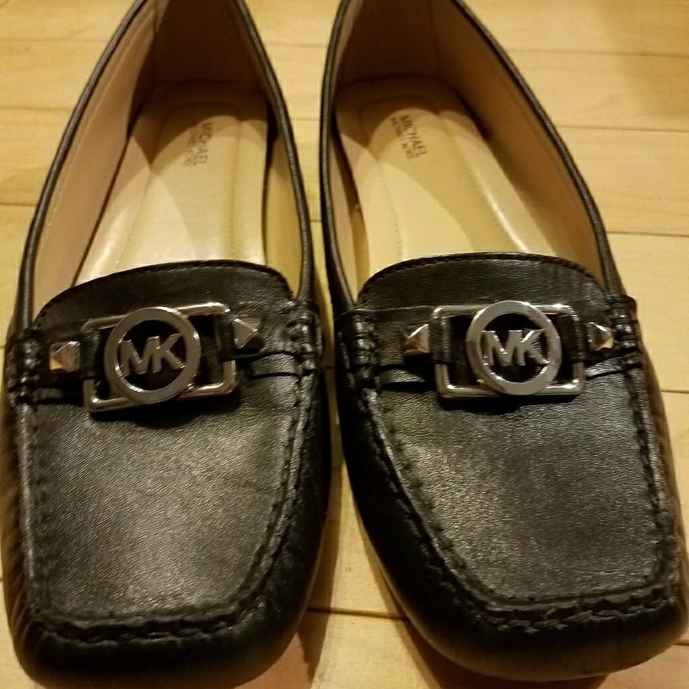 Authentic Michael Kors moccasins loafers slip on
