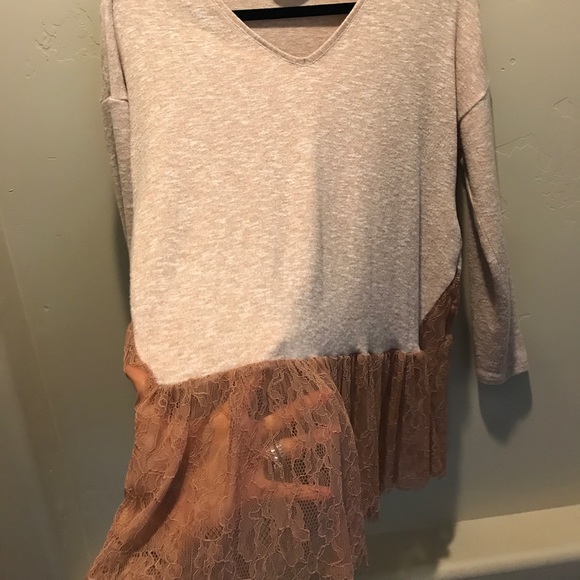 Sweater - Picture 2 of 3