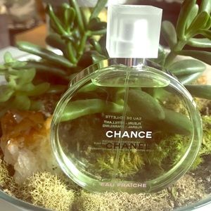 Chanel Chance Eau Fraiche Eau De Toilette