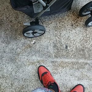 Meet your Posher, Max