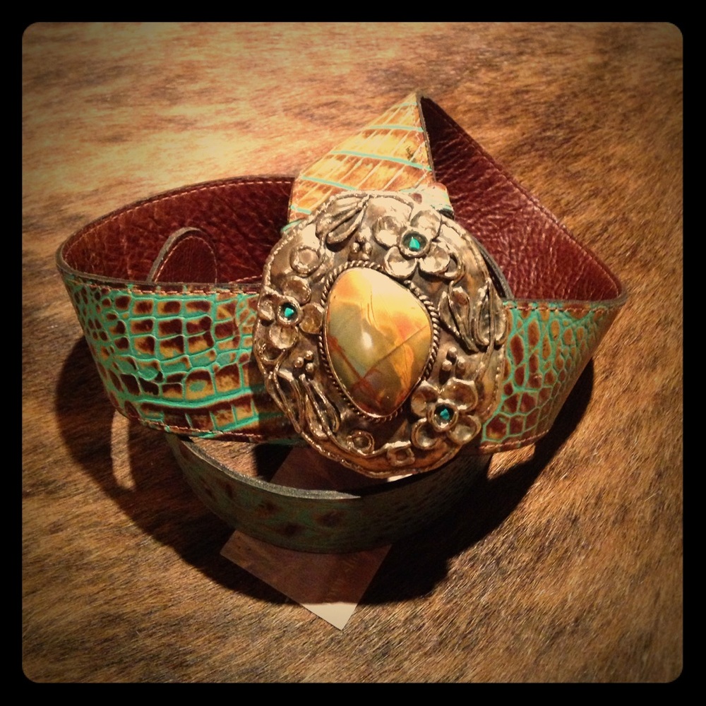 Leather belt with jasper/turquoise silver buckle