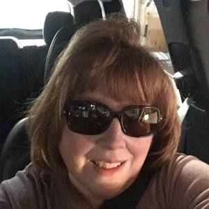 Meet your Posher, Deb