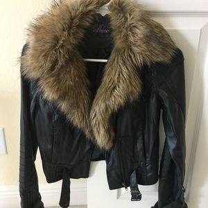 Faux Leather/Fur Collar Biker Cropped Jacket