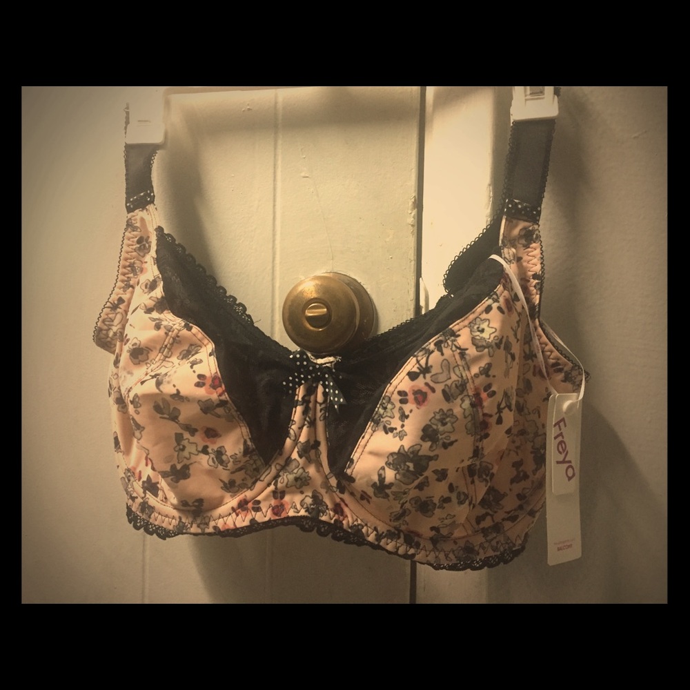Bra