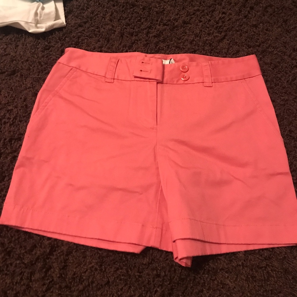 Vineyard vine shorts
