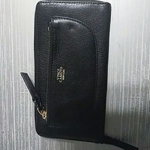 Vince Camuto black wallet
