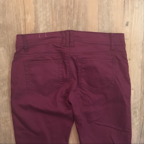 *SOLD*Target/Mossimo Skinny Jeans, Maroon - Picture 4 of 4