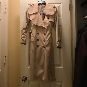 Women's Burberry Trench