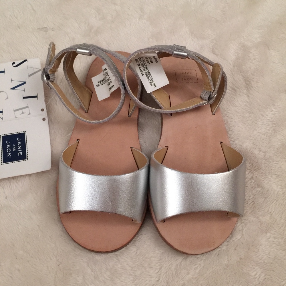 Janie and Jack Silver Leather Sandals size 9 NEW!