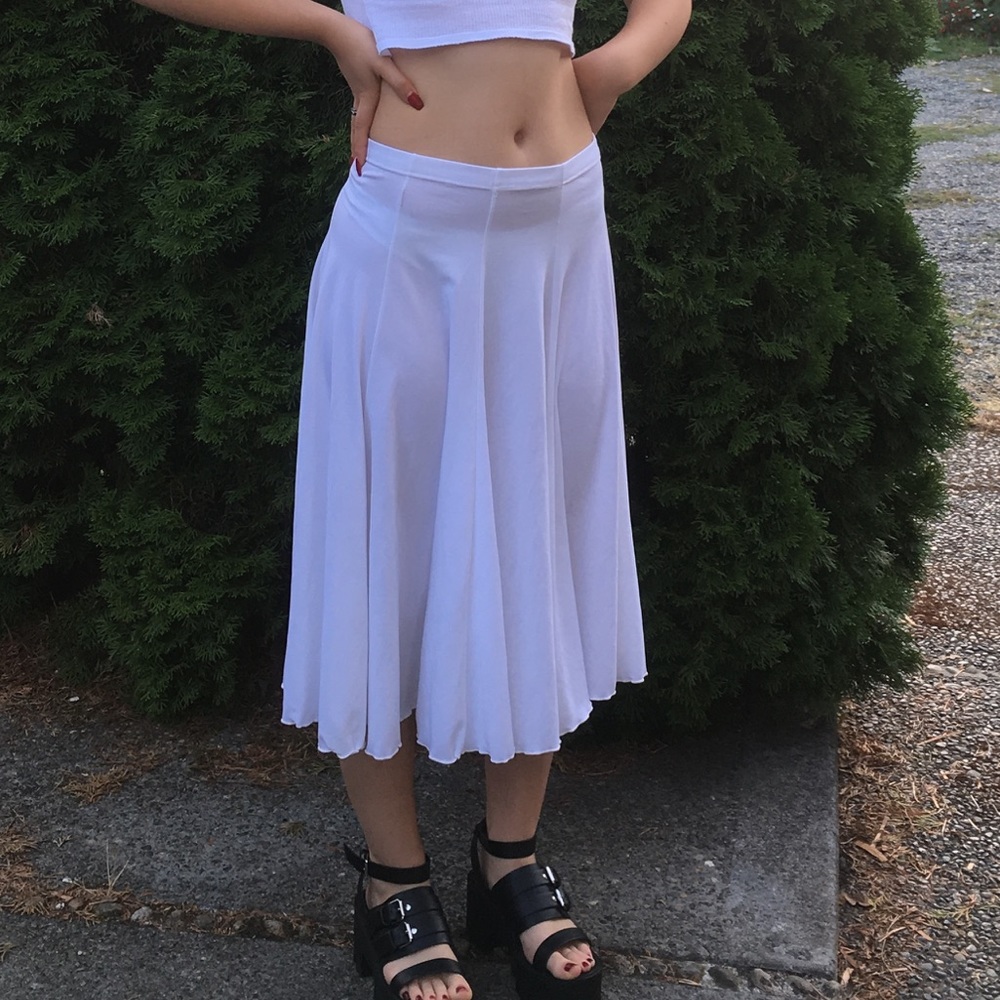 vintage long white skirt