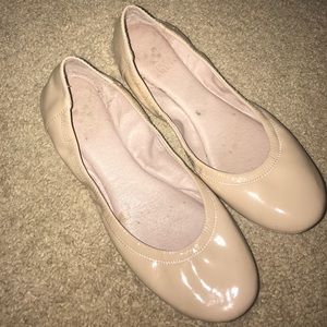 Vince Camuto flats