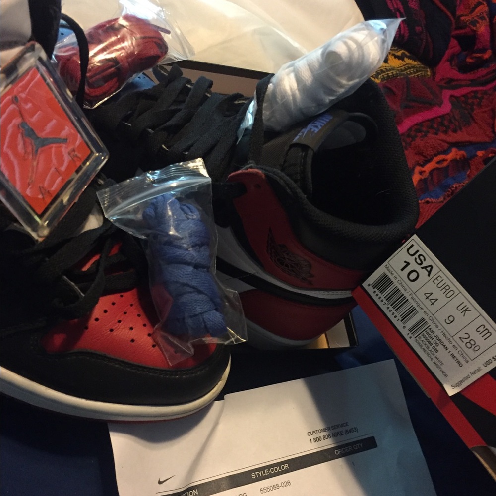 Jordan top 3s 10/10 condition!! 250