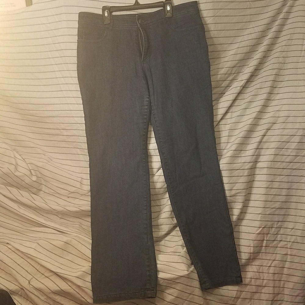Straight legged fleece lined jeans