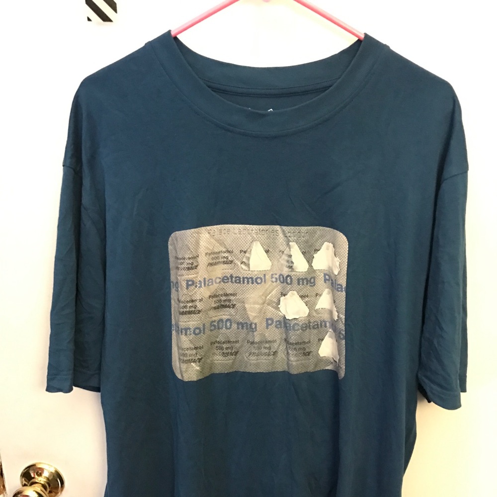 Palace PILL TEE