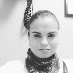 Meet your Posher, Julia