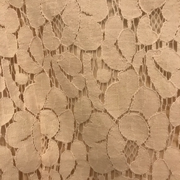 Cream Lace Dress - Picture 3 of 3