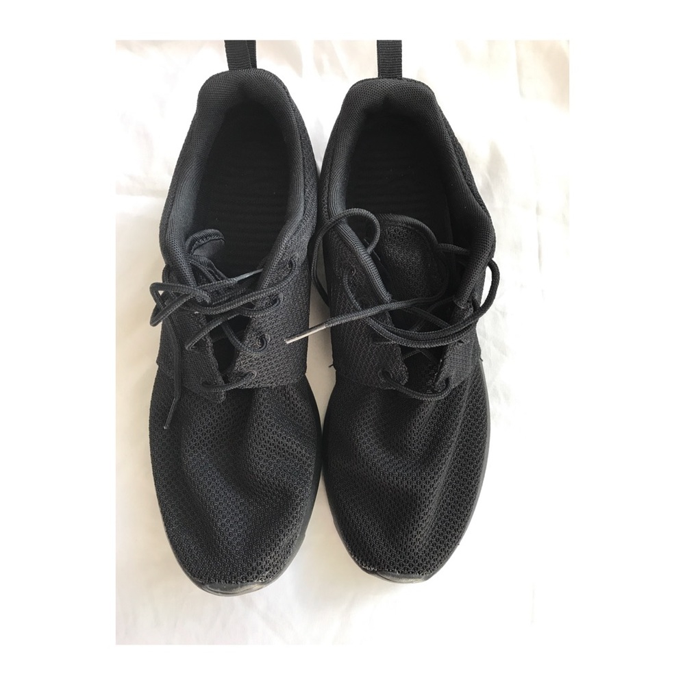 NIKE running shoes🖤👟