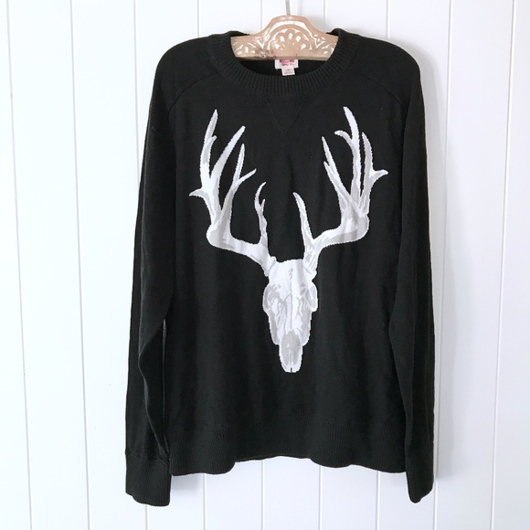 Mossimo Supply Co. Sweaters - NWT ∙ Mossimo Supply Co. Deer Skull Sweater