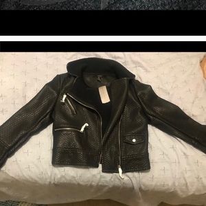 Forever 21 Jackets & Coats - Forever 21 faux black leather jacket Forever 21 Jackets & Coats - Forever 21 faux black leather jacket