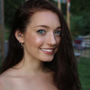 Meet your Posher, Delaney