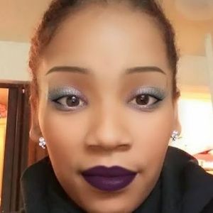 Meet your Posher, Keonna