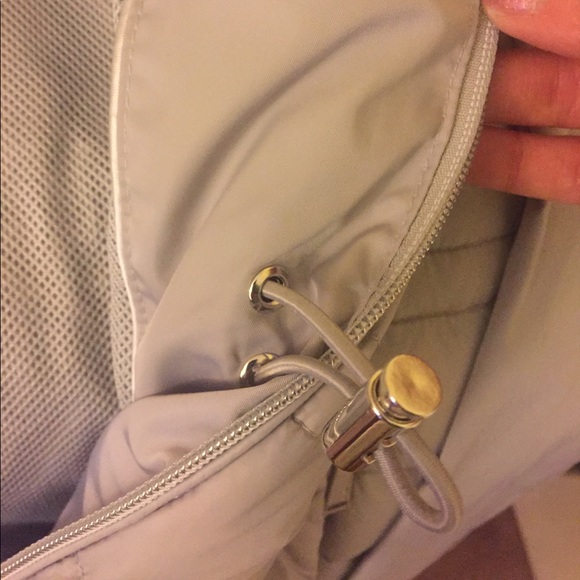 BCBG generation NWT weatherproof cost size small - Picture 6 of 8