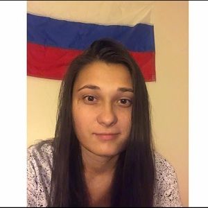 Meet your Posher, Nadia