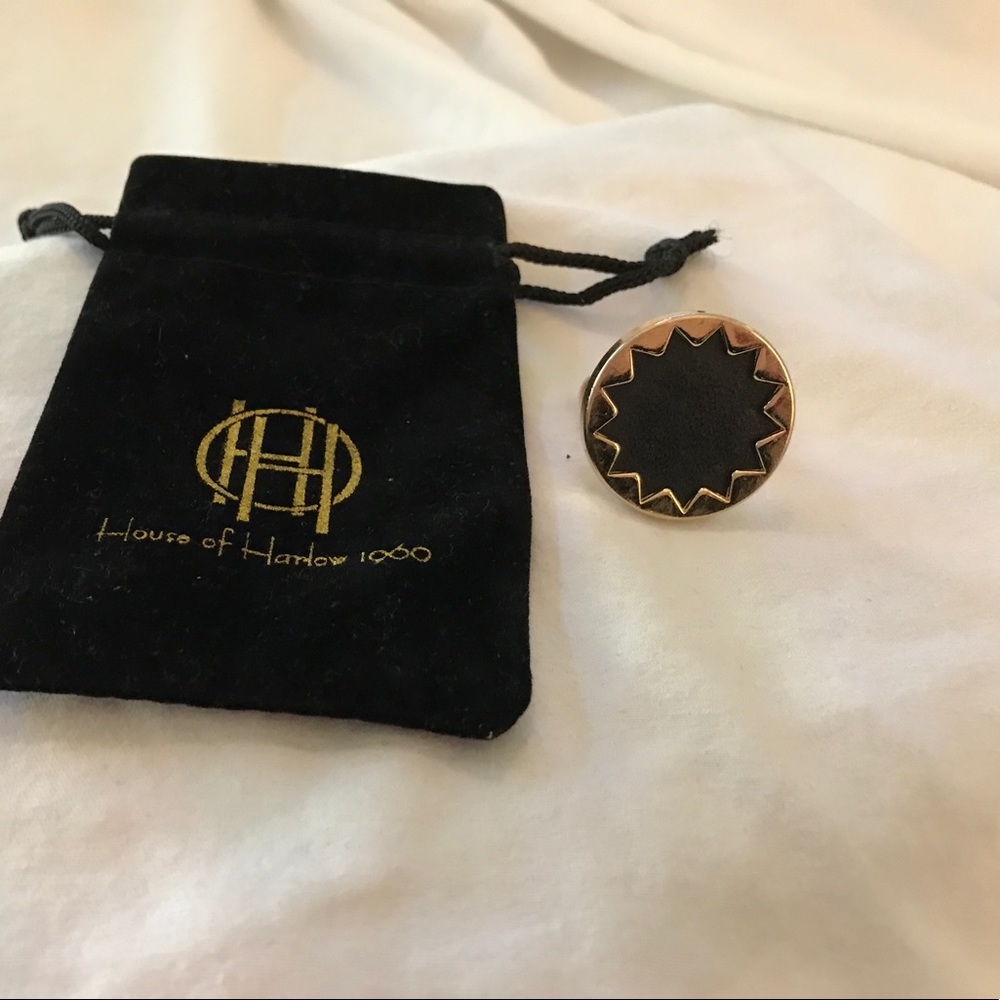 House of Harlow 1960 black leather adjustable ring