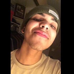 Meet your Posher, Rene