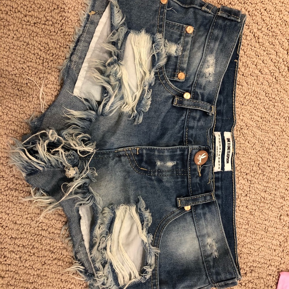 One tea spoon denim shorts