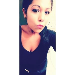 Meet your Posher, Kari