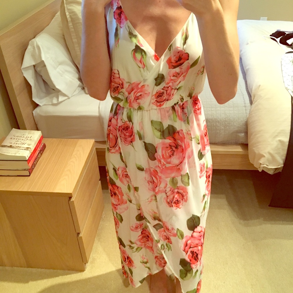 Lush floral dress size small!