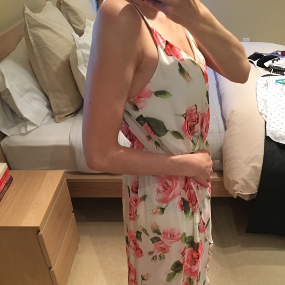 Lush floral dress size small! - Picture 2 of 4