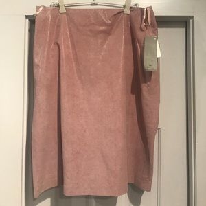 H&M Skirts - NWT pink leather skirt H&M sz 14 H&M Skirts - NWT pink leather skirt H&M sz 14