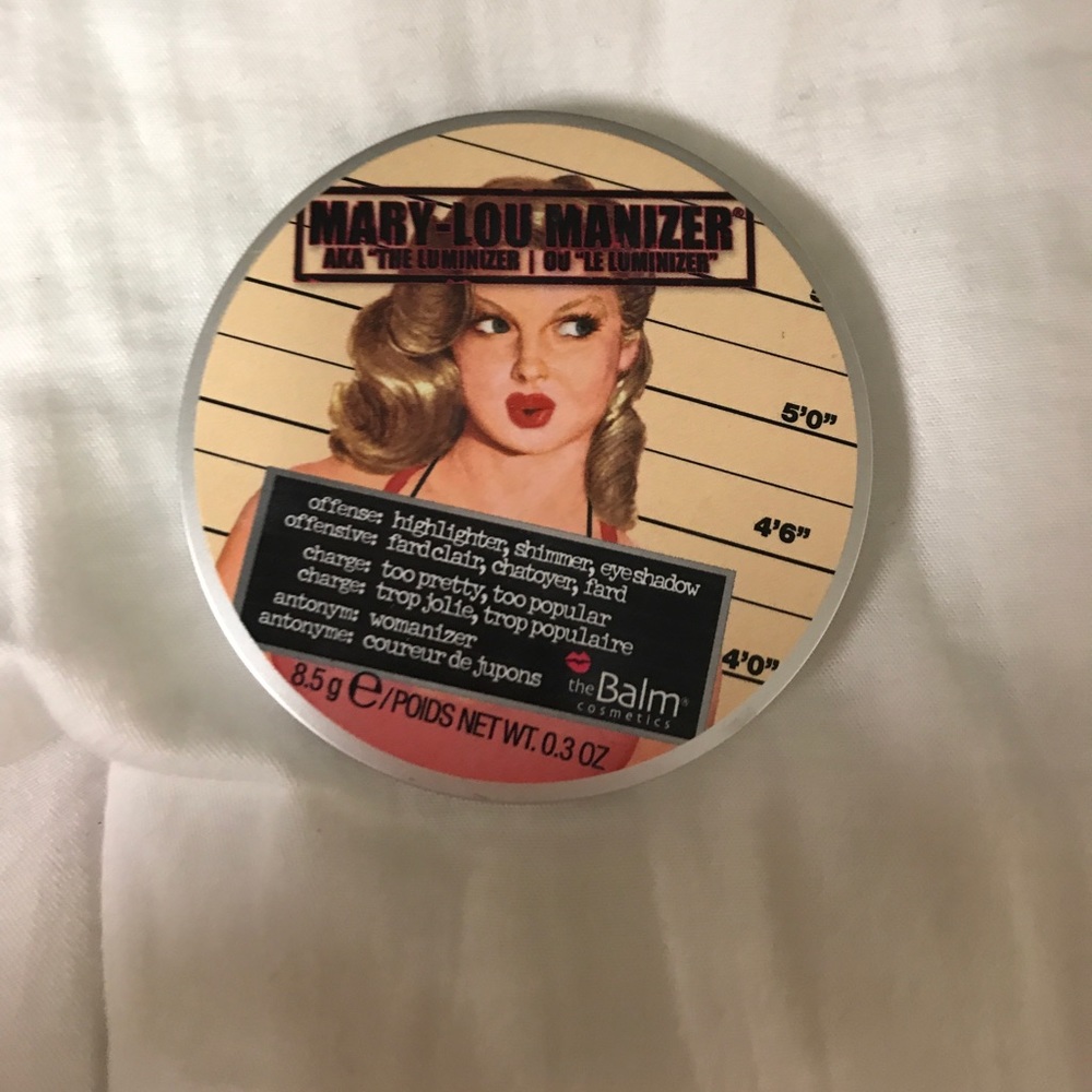 MARY LOU MANIZER