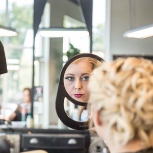 Meet your Posher, Mia