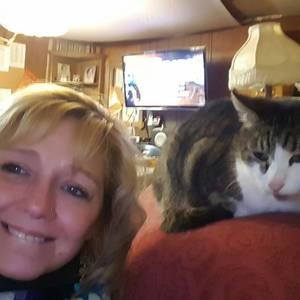 Meet your Posher, Lynette