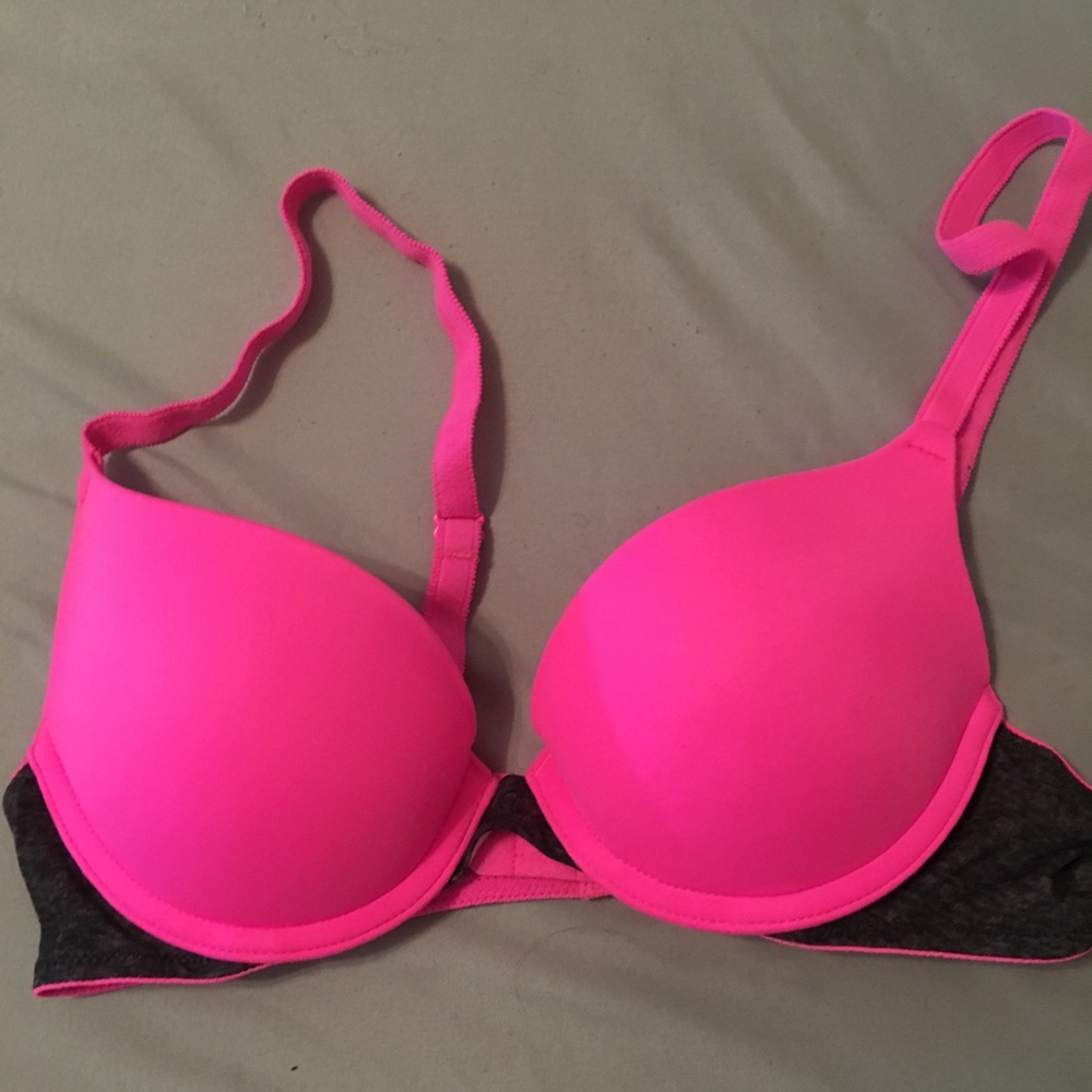 VS Pink push up bra