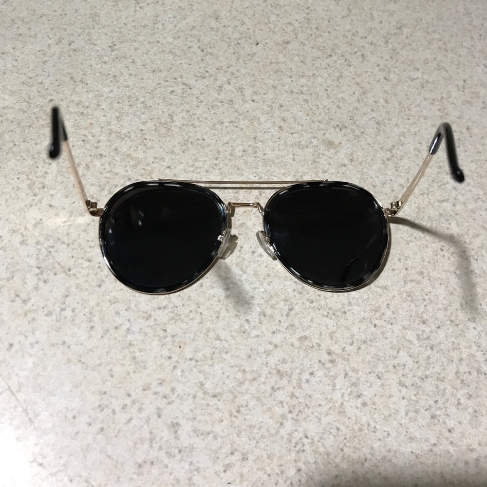 Tortoise Shell Aviators - Picture 3 of 6